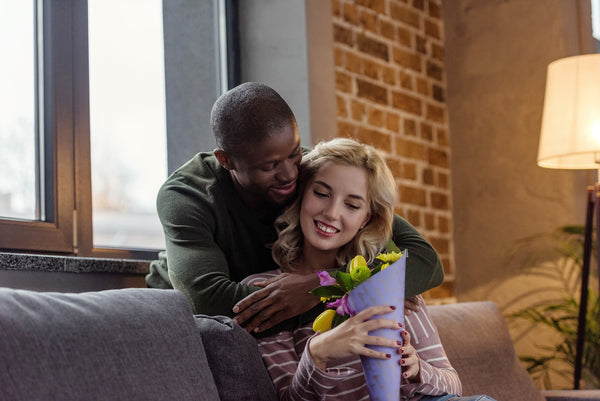 10 Reasons to Send Flowers to your Sweetheart