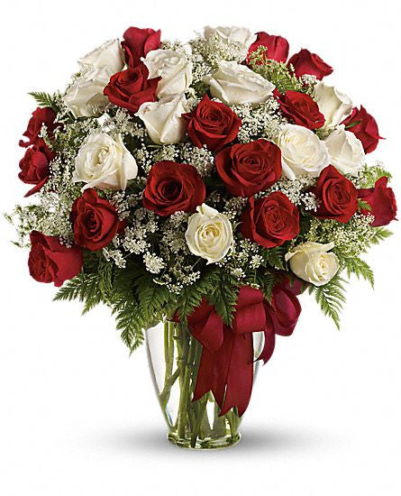 EFV107 Love's Divine Bouquet - Euro Flowers Mississauga ON